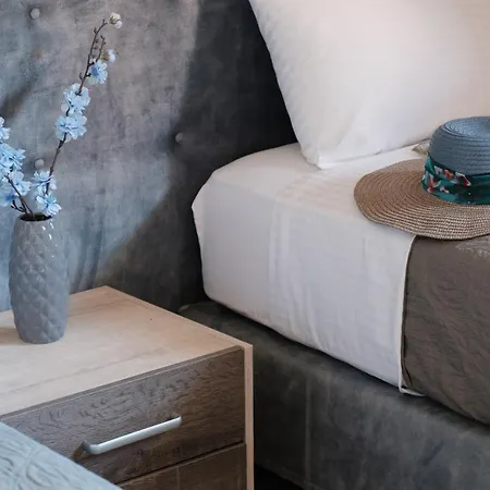 شقة Mouzakitis 3 أريلاز